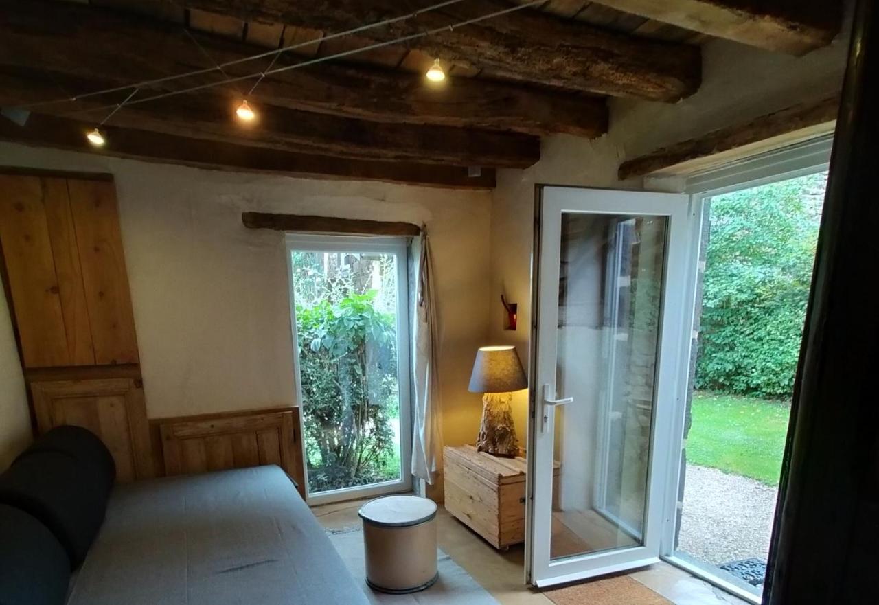 Suites De Campagne Les Eydieux, Petits Dejeuners Inclus Saint-Angel  Extérieur photo